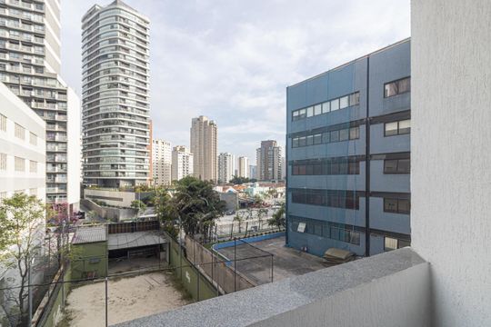Varanda de apartamento à venda com 1 quarto, 35m² em Vila Nova Conceição, São Paulo