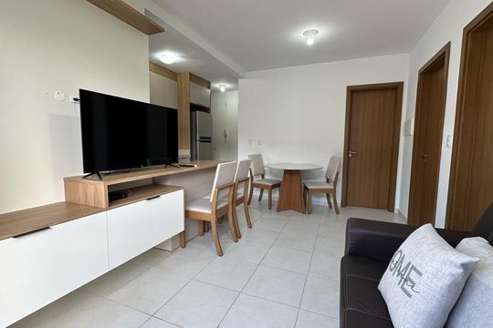 Sala de apartamento para alugar com 2 quartos, 56m² em Vargem do Bom Jesus, Florianópolis