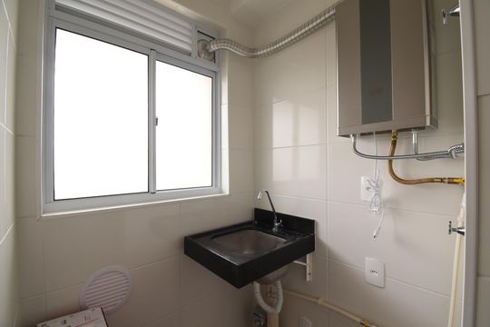 Área de Serviço de apartamento para alugar com 2 quartos, 47m² em Bairro Alto, Curitiba