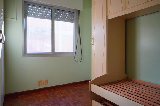 Quarto 3 de apartamento para alugar com 4 quartos, 109m² em Cristo Redentor, Porto Alegre