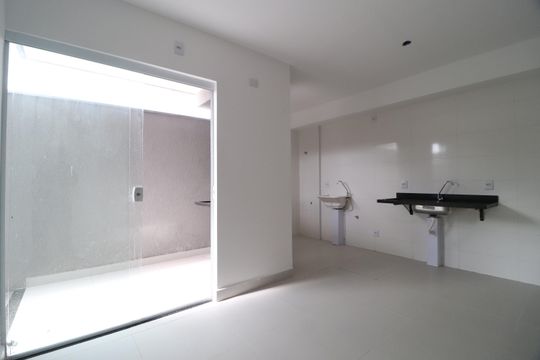 Cozinha de apartamento para alugar com 2 quartos, 73m² em Novo Mundo, Uberlândia