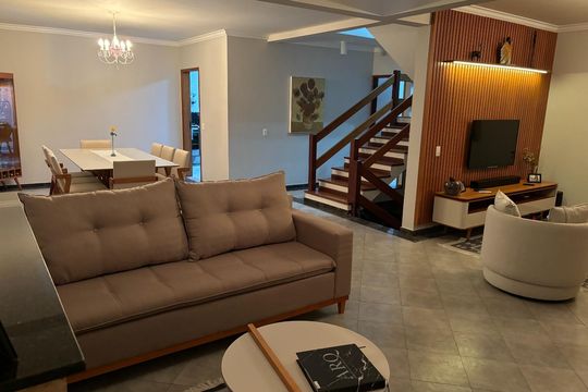 Sala de casa para alugar com 4 quartos, 567m² em Parque dos Principes, São Paulo