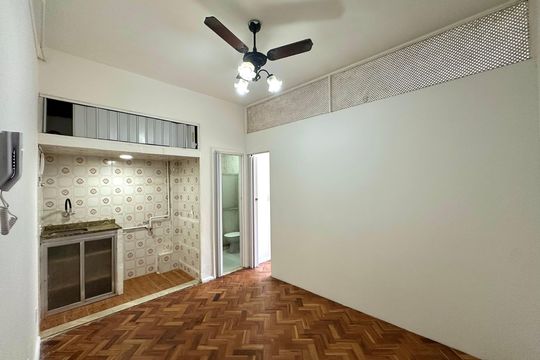 Apartamento para alugar com 1 quarto, 24m² em Copacabana, Rio de Janeiro