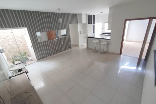 Área comum de casa para alugar com 3 quartos, 150m² em Jardim Patricia, Uberlândia