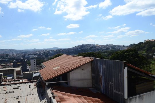 Vista do Quarto 2 de apartamento à venda com 3 quartos, 70m² em Goiânia, Belo Horizonte