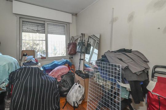 Quarto 2 de apartamento para alugar com 2 quartos, 55m² em Humaitá, Porto Alegre