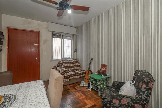 Sala de apartamento para alugar com 2 quartos, 55m² em Humaitá, Porto Alegre
