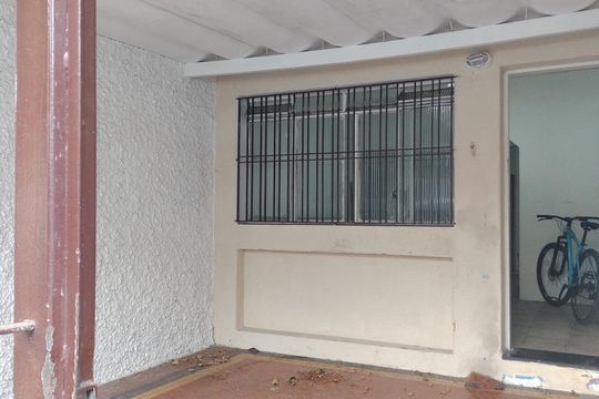Casa à venda com 3 quartos, 130m² em Barra Funda, São Paulo