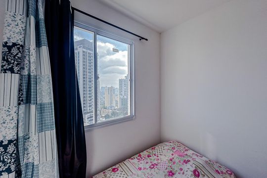 Quarto 1 de apartamento para alugar com 2 quartos, 35m² em Chácara Seis de Outubro, São Paulo
