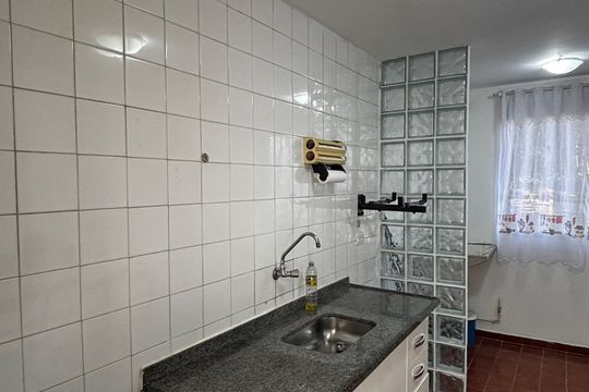 Cozinha de apartamento à venda com 2 quartos, 52m² em Jardim Alvorada, Santo André