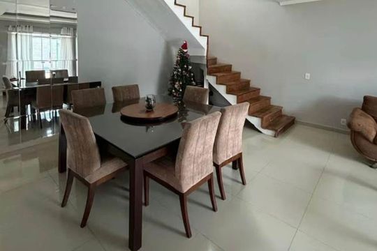 Sala de kitnet/studio à venda com 4 quartos, 128m² em Recreio dos Bandeirantes, Rio de Janeiro