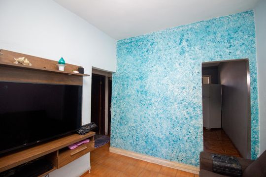 Sala de casa à venda com 2 quartos, 100m² em Bernardo Monteiro, Contagem