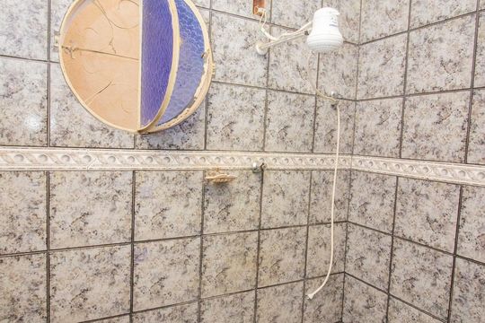 Banheiro Social de casa à venda com 2 quartos, 100m² em Bernardo Monteiro, Contagem