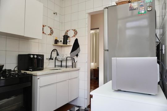 Cozinha de apartamento para alugar com 2 quartos, 79m² em Lagoinha, Belo Horizonte