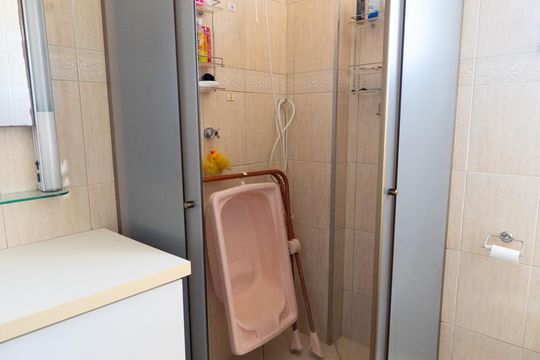 Banheiro de apartamento à venda com 2 quartos, 107m² em Vila Paulista, São Paulo