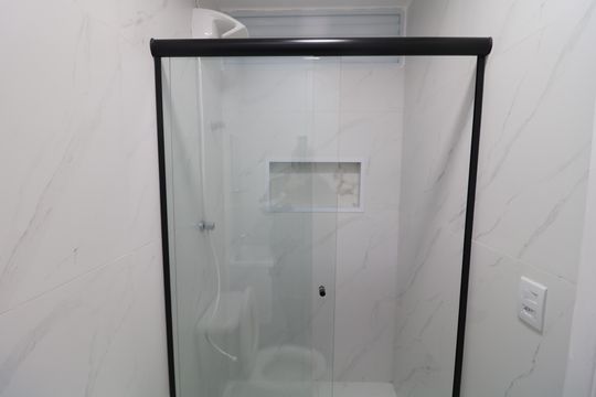 Banheiro de apartamento para alugar com 1 quarto, 38m² em Vila Prudente, São Paulo