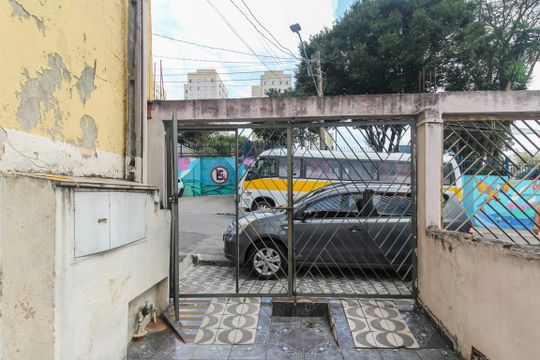 Garagem de casa para alugar com 2 quartos, 70m² em Iguatemi, São Paulo
