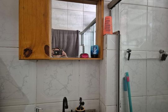 Banheiro de apartamento à venda com 2 quartos, 75m² em Icarai, Niterói