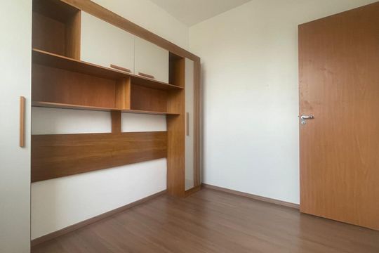 Quarto de apartamento para alugar com 2 quartos, 47m² em Umbará, Curitiba