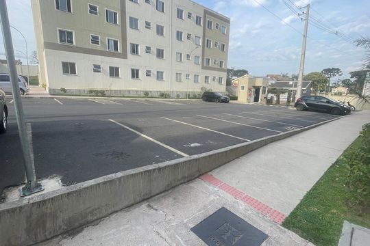 Apartamento para alugar com 2 quartos, 47m² em Umbará, Curitiba