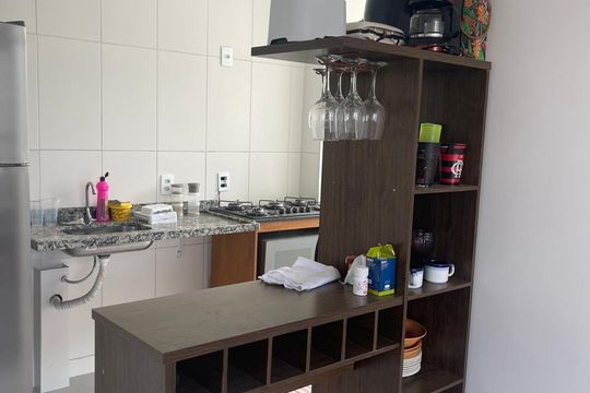 Cozinha de apartamento para alugar com 2 quartos, 48m² em Mantiquira, Duque de Caxias