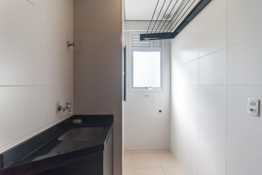 Área de Serviço de kitnet/studio para alugar com 1 quarto, 44m² em Vila Mogilar, Mogi das Cruzes