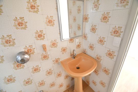 Banheiro de apartamento à venda com 2 quartos, 80m² em Jardim Chapadão, Campinas