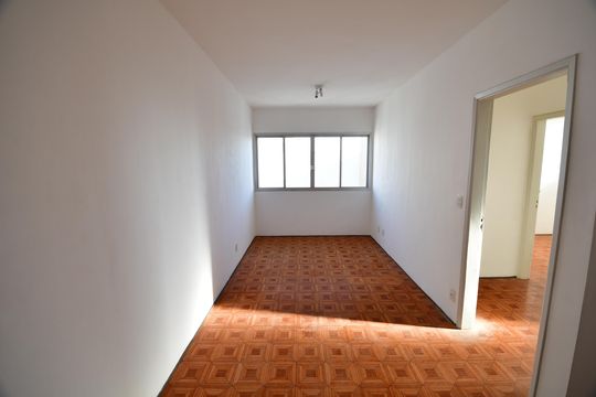 Sala de apartamento à venda com 2 quartos, 80m² em Jardim Chapadão, Campinas