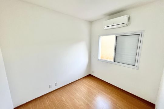 Suíte de apartamento para alugar com 2 quartos, 56m² em Vila Santa Maria, São Paulo