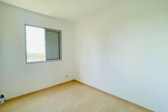 Apartamento para alugar com 3 quartos, 65m² em Caiapia, Cotia