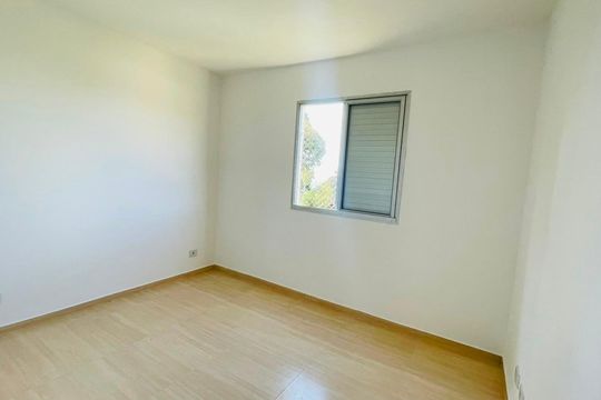 Apartamento para alugar com 3 quartos, 65m² em Caiapia, Cotia