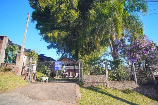 Fachada de casa para alugar com 2 quartos, 50m² em Boa Saúde, Novo Hamburgo