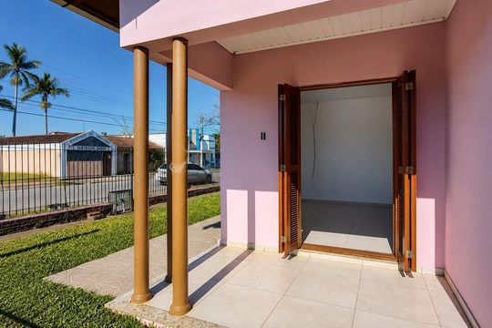 Área comum de casa para alugar com 3 quartos, 150m² em Santo Afonso, Novo Hamburgo