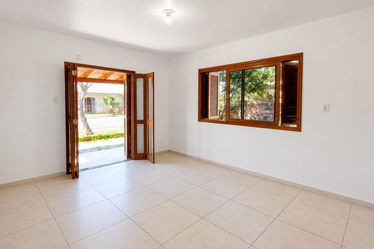 Sala de casa para alugar com 3 quartos, 150m² em Santo Afonso, Novo Hamburgo