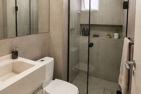 Banheiro de apartamento à venda com 3 quartos, 76m² em Vila Madalena, São Paulo