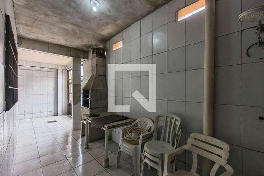 Area externa de casa para alugar com 2 quartos, 131m² em Vila Assuncao, Praia Grande