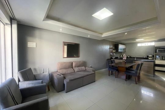 Casa à venda com 2 quartos, 130m² em Santa Teresa, São Leopoldo