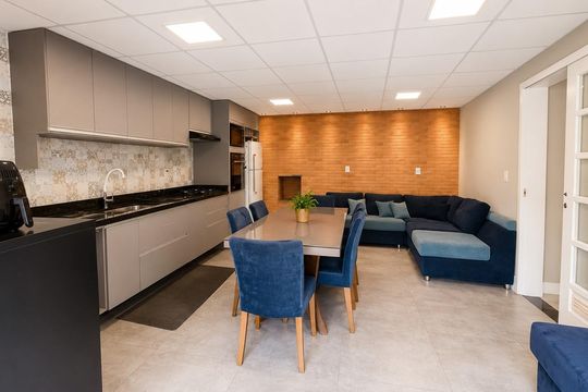 Cozinha de casa para alugar com 5 quartos, 340m² em Salgado Filho, Gravataí