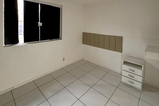 Quarto 1 de casa de condomínio para alugar com 2 quartos, 70m² em Vista Alegre, São Gonçalo