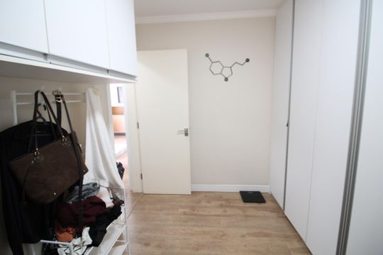 Quarto 2 de apartamento para alugar com 2 quartos, 58m² em Cidade São Francisco, São Paulo
