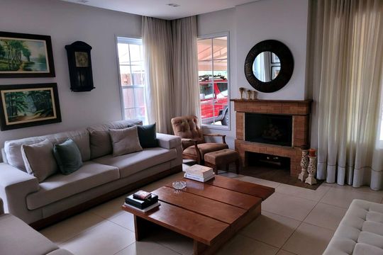 Sala de casa de condomínio à venda com 5 quartos, 332m² em Parque Imperador, Campinas