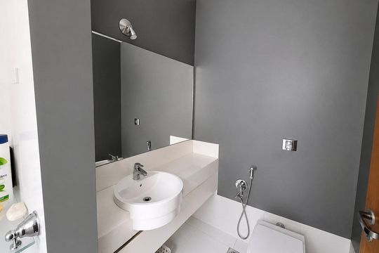 Banheiro de casa de condomínio à venda com 5 quartos, 332m² em Parque Imperador, Campinas