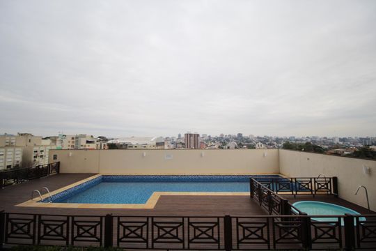 Área comum - Piscina de apartamento para alugar com 2 quartos, 74m² em Vila Jardim, Porto Alegre