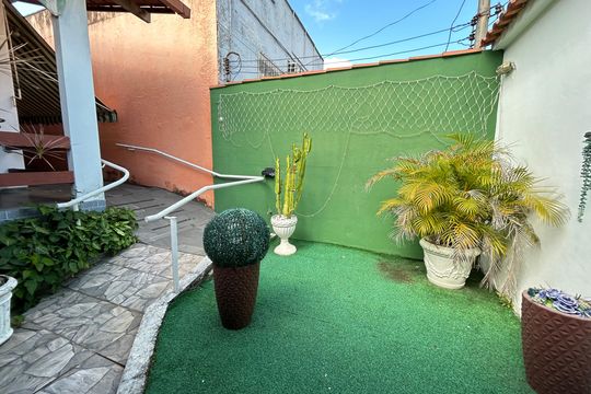 Área comum de casa para alugar com 2 quartos, 400m² em Bento Ribeiro, Rio de Janeiro