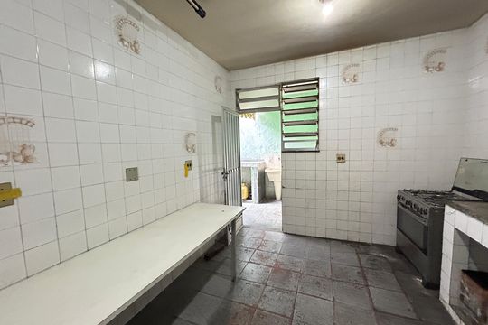 Cozinha de casa para alugar com 2 quartos, 400m² em Bento Ribeiro, Rio de Janeiro
