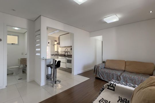 Sala de apartamento para alugar com 3 quartos, 91m² em Vila Augusta, Guarulhos