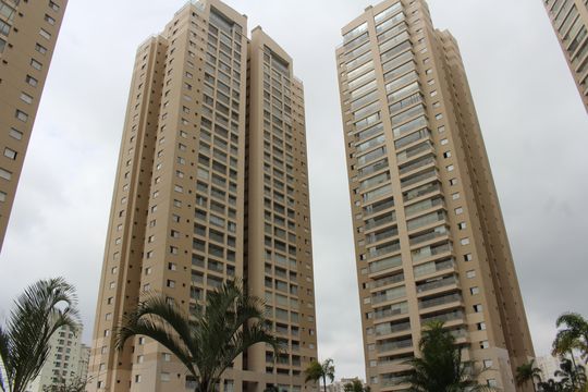 Fachada do Prédio de apartamento para alugar com 3 quartos, 91m² em Vila Augusta, Guarulhos