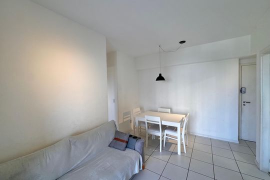 Sala de apartamento para alugar com 2 quartos, 75m² em Recreio dos Bandeirantes, Rio de Janeiro