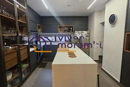Casa à venda com 4 quartos, 280m² em Vila Inah, São Paulo
