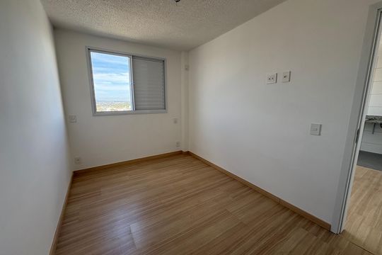 Apartamento para alugar com 1 quarto, 32m² em Vila Rosa, Goiânia